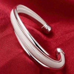 925 Sterling Silver Fashion Jewelry Large Reticulated Bracelet Women Bangle